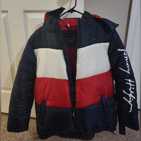 Tommy Hilfiger Bubble Jacket - Picture 2 of 6
